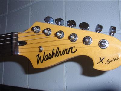 WASHBURN X-33 SUNBURST UNPLAYED IN TOP COND W/ HARD SHELL