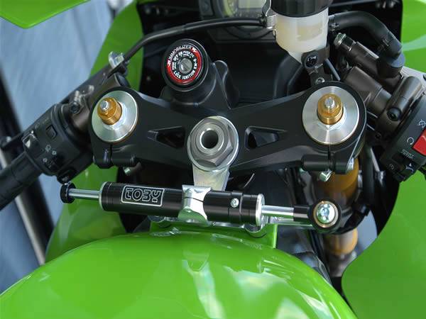 Kawasaki ZX10R 04-05 Toby Steering Damper Stabilizer Kit Racing Use Ti