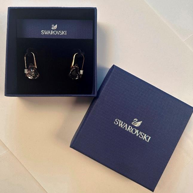 Swarovski lunar pierced earrings store