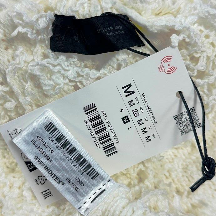 ZARA ECRU WOOL ROLL NECK CLASSY ARTY SOFT FRINGED KNIT JUMPER