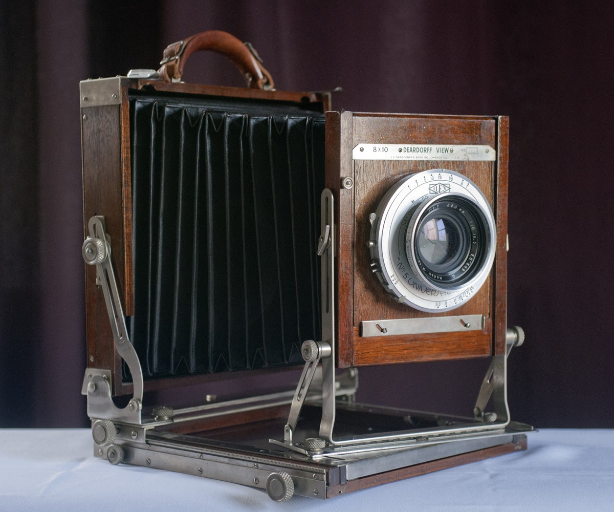 Classic 8x10 V8 Wood Deardorff Folding Field Camera, Lens & Film ...