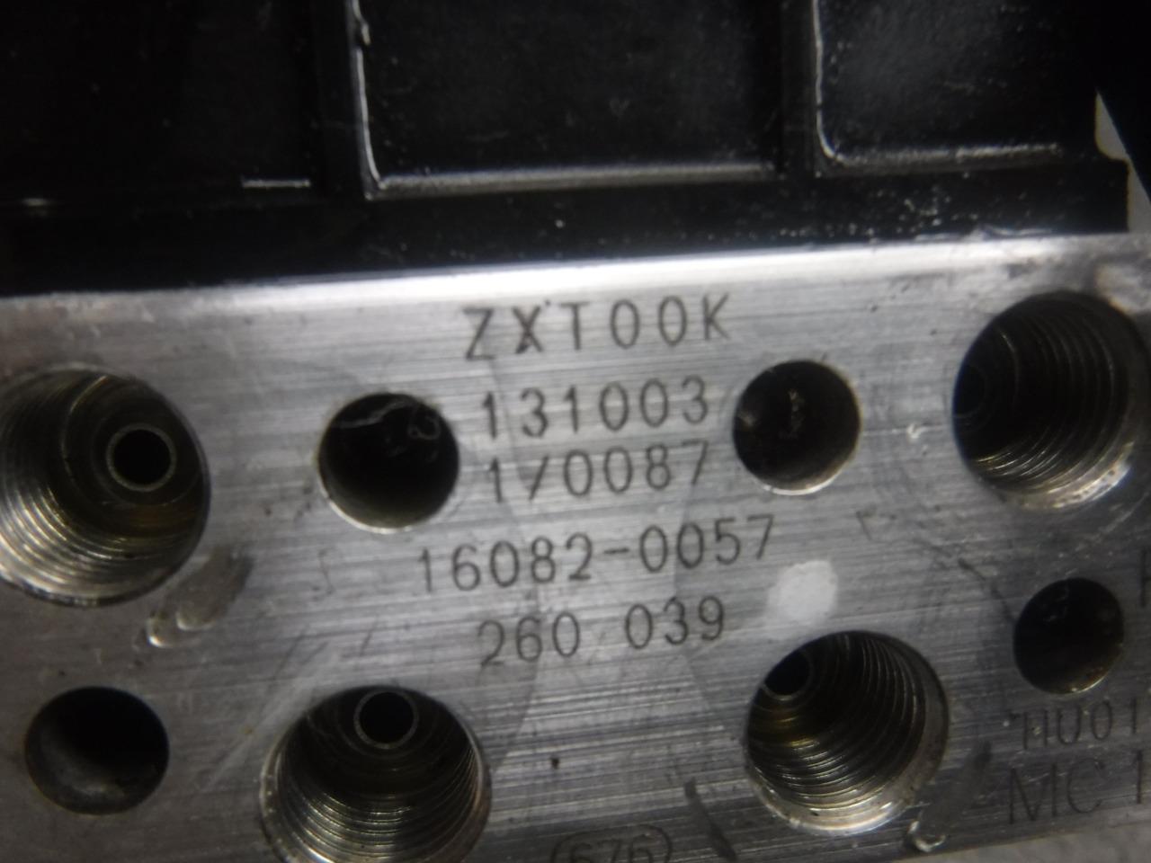 のん 14 Kawasaki Ninja ZX10R ZX-10R ABS Pump Module 2J | eBay