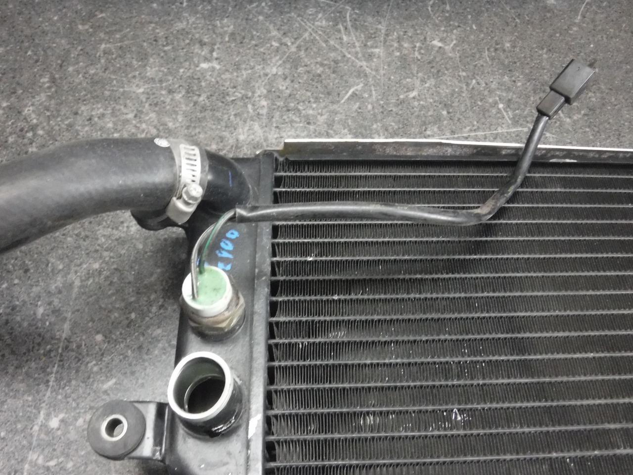 98 Suzuki Marauder 800 VZ800 Radiator & Cover 23G | eBay