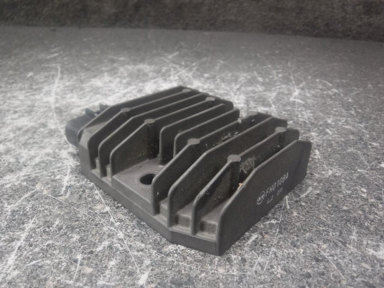 06 Kawasaki Ninja ZX-14 ZX14 Voltage Regulator Rectifier KV2 | eBay