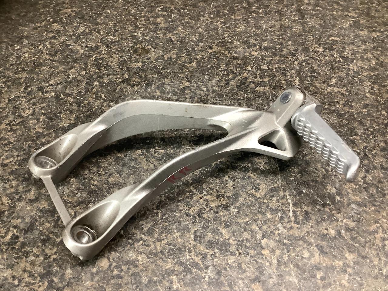 06 Kawasaki Ninja 636 ZX636 ZX6R ZX-6R Rear Right Foot Rest