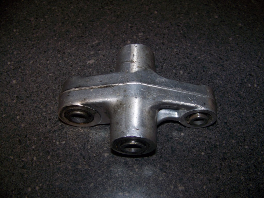 00 Suzuki Intruder VL 1500 VL1500 Shock Linkage 26G | eBay