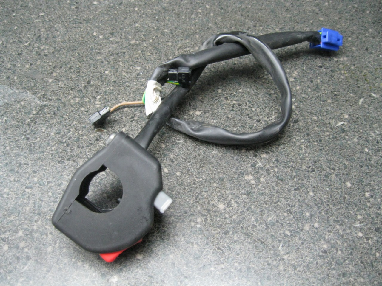 08 Yamaha YZF R1 YZFR1 Starter Kill Switch 75L eBay