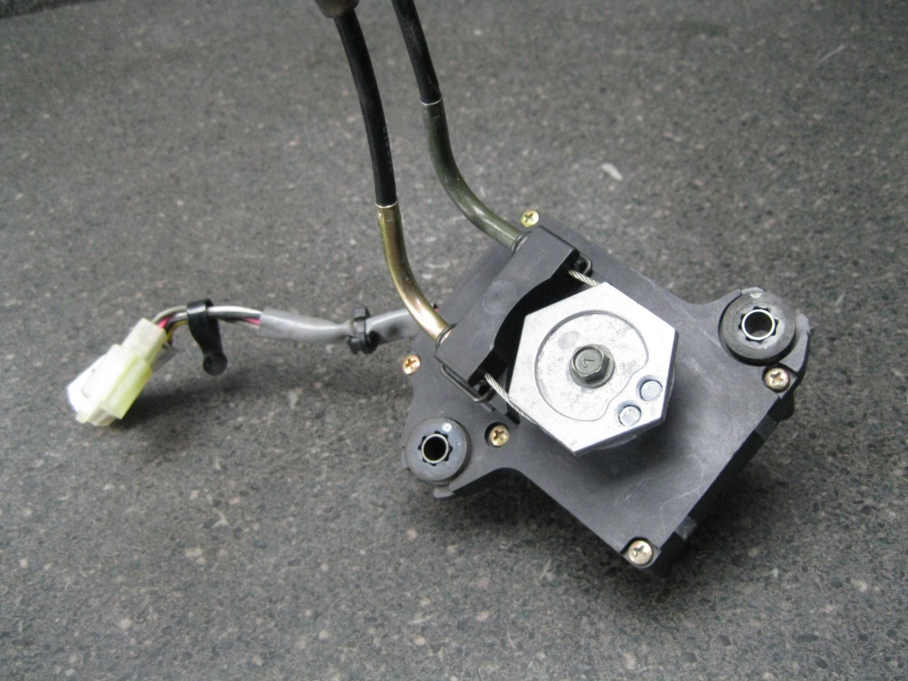 04 Kawasaki Ninja ZX10R ZX10R Servo Motor 14F eBay