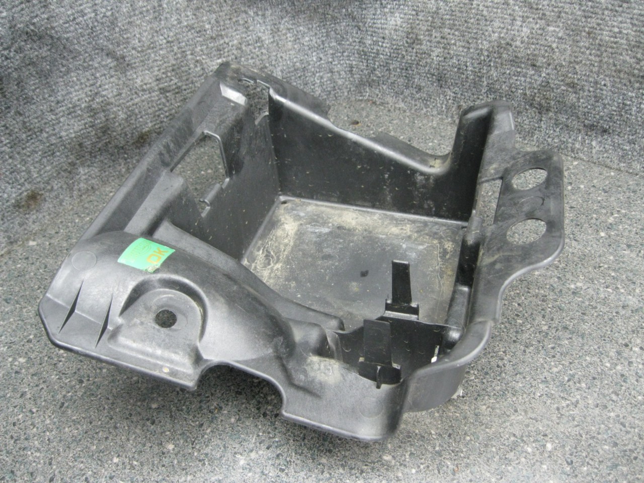08 Triumph Sprint ST 1050 Battery Box Tray 74N | eBay