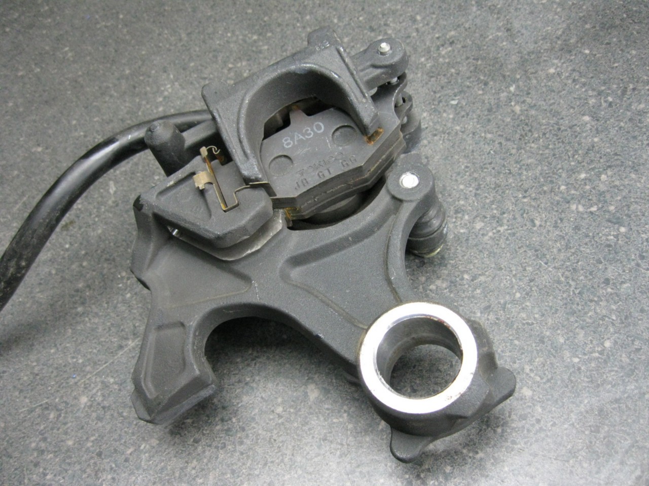 08 Suzuki GSXR GSXR 600 Rear Brake Caliper & Mount 94G eBay