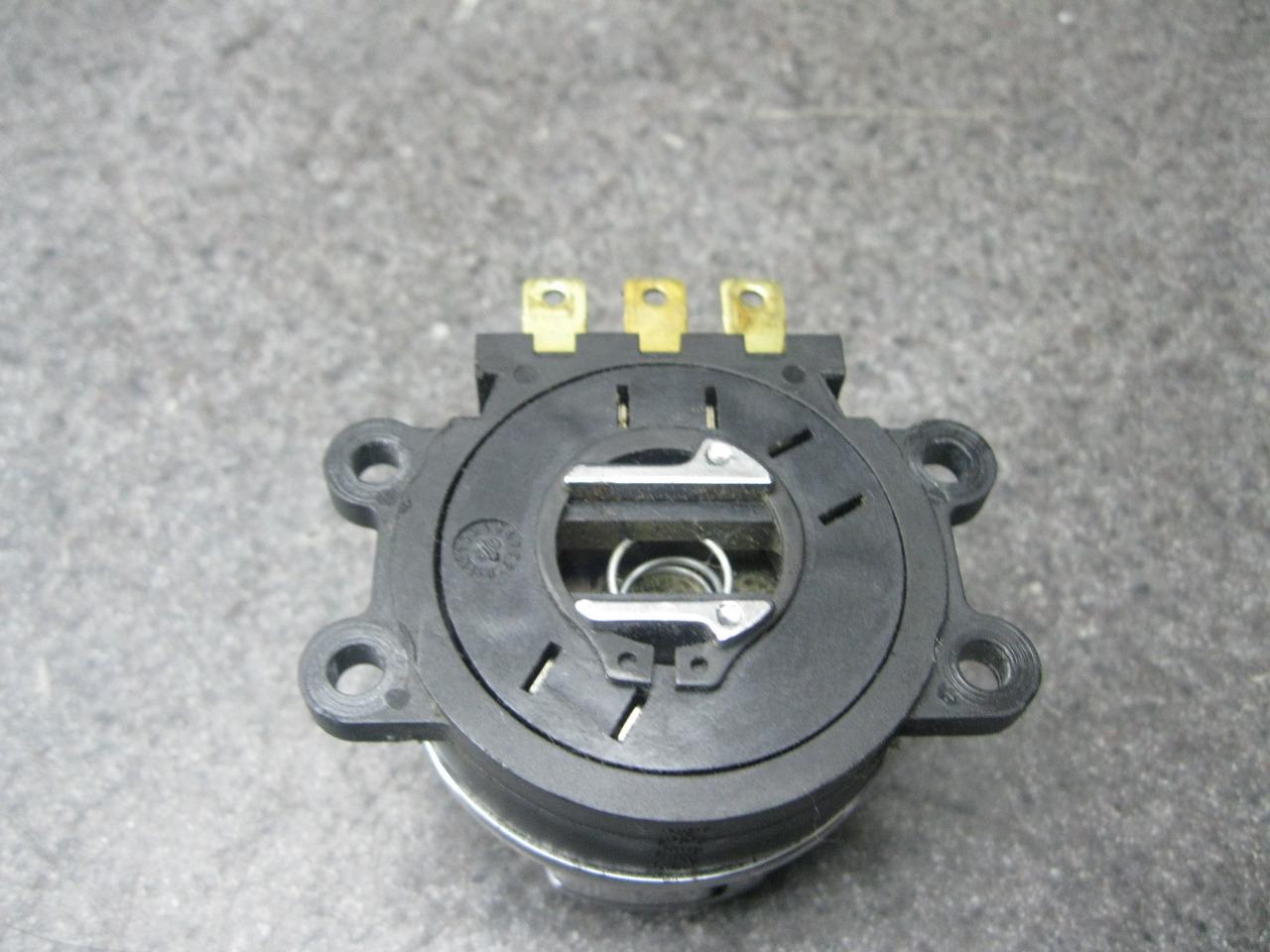 06 Harley Softail FLST FLSTC Ignition Switch 86J eBay