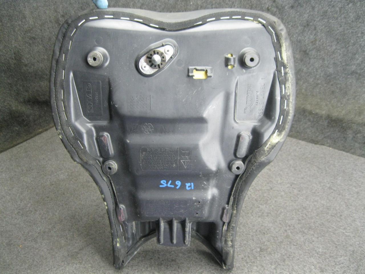 triumph daytona 675 seat