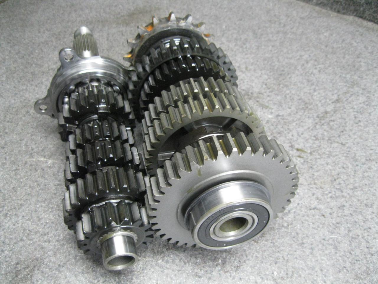 14 Yamaha YZF R1 Transmission Tranny 15A eBay