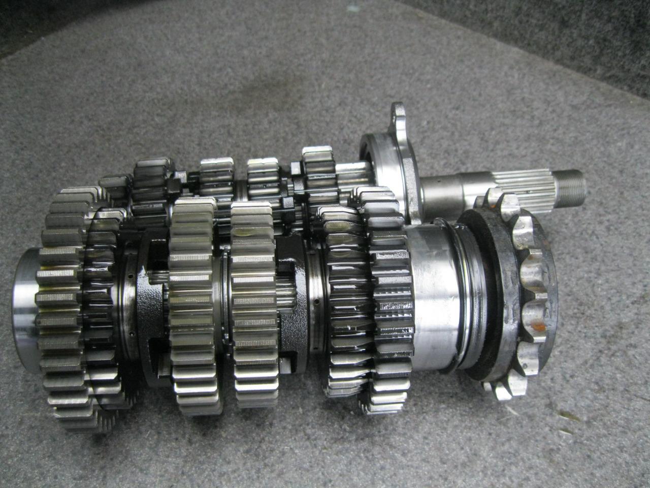14 Yamaha YZF R1 Transmission Tranny 15A eBay
