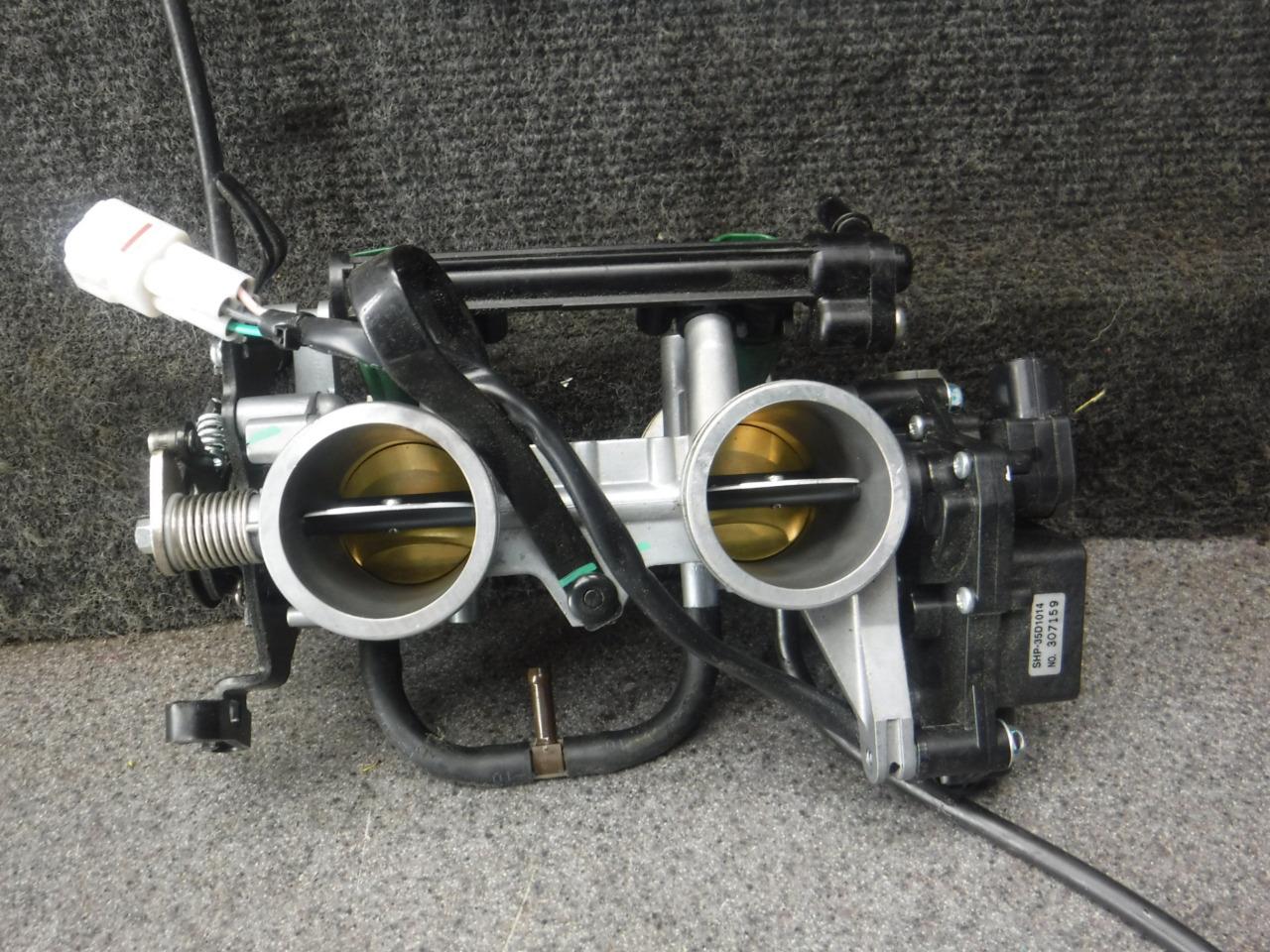 にの 16 Kawasaki Ninja EX650 EX 650R Throttle Body Fuel Injector 344