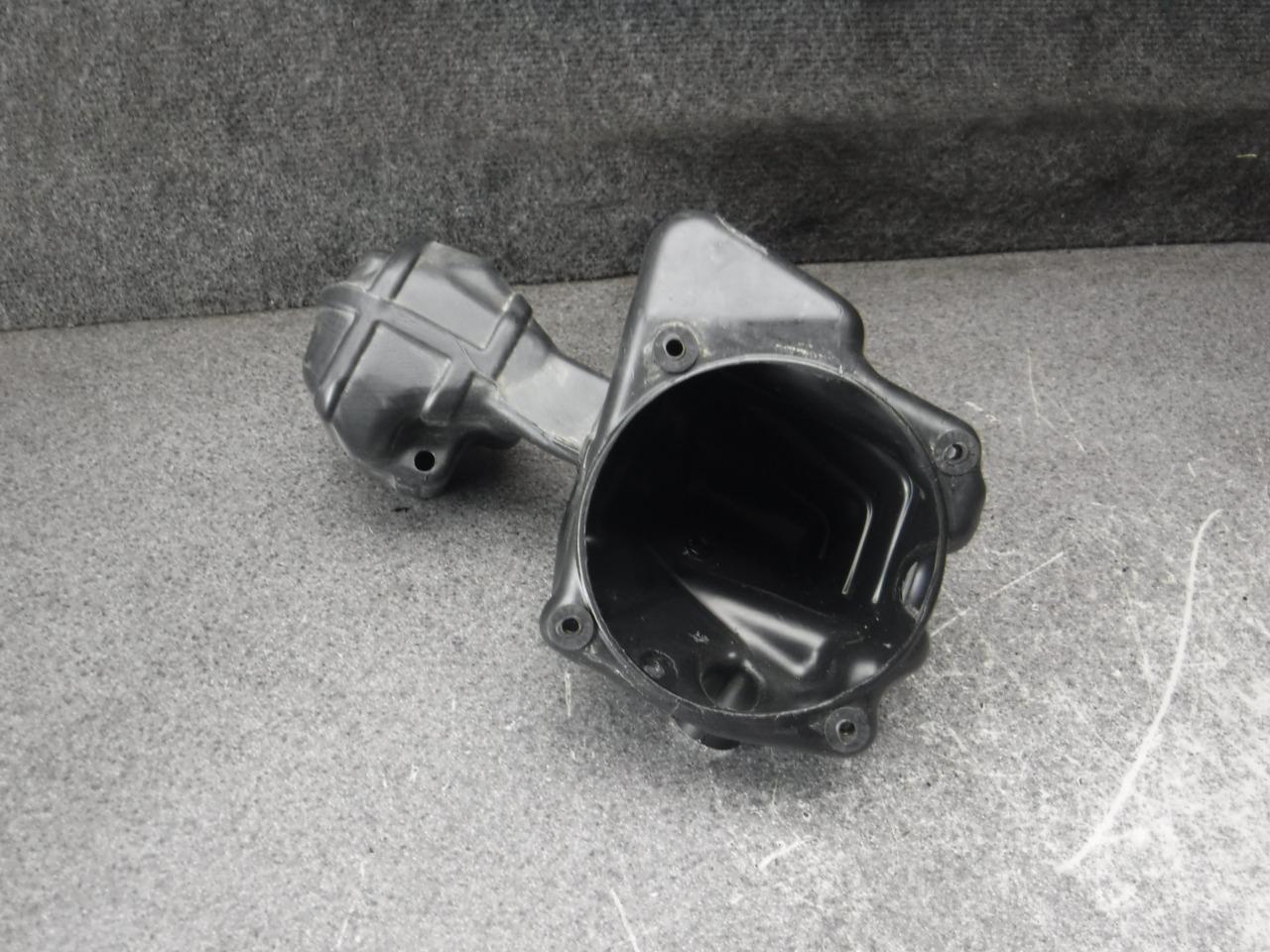 Goldwing 1800 Rear Speaker Installation