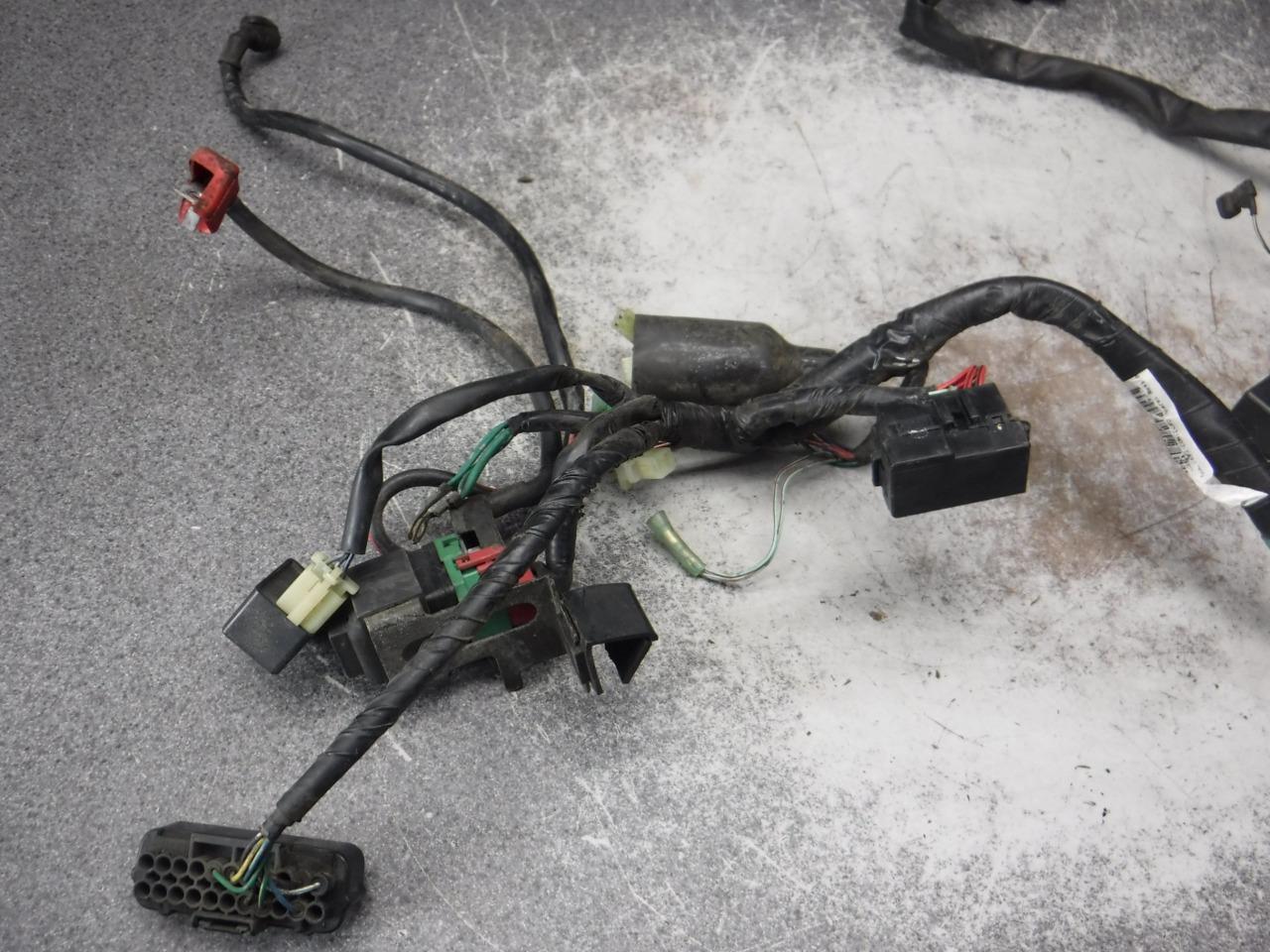04 Honda Shadow VT1100 VT 1100 Wire Wiring Harness 83J | eBay