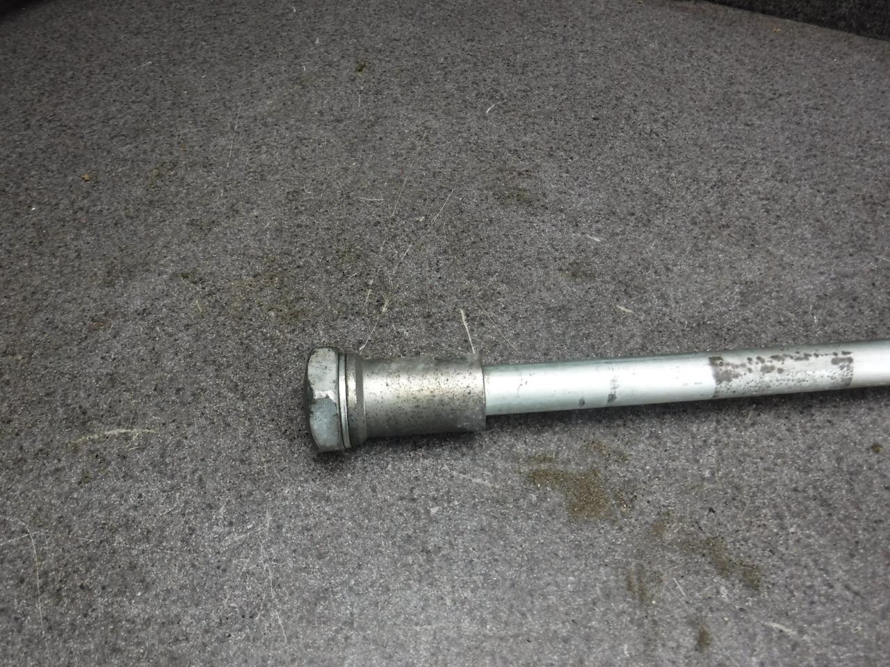 06 Harley Softail FLST FLSTC Swing Arm Pivot Bolt 9A eBay