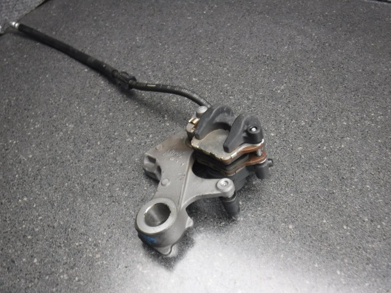 11 Suzuki GSXR GSXR 750 Rear Brake Caliper & Mount 18J eBay