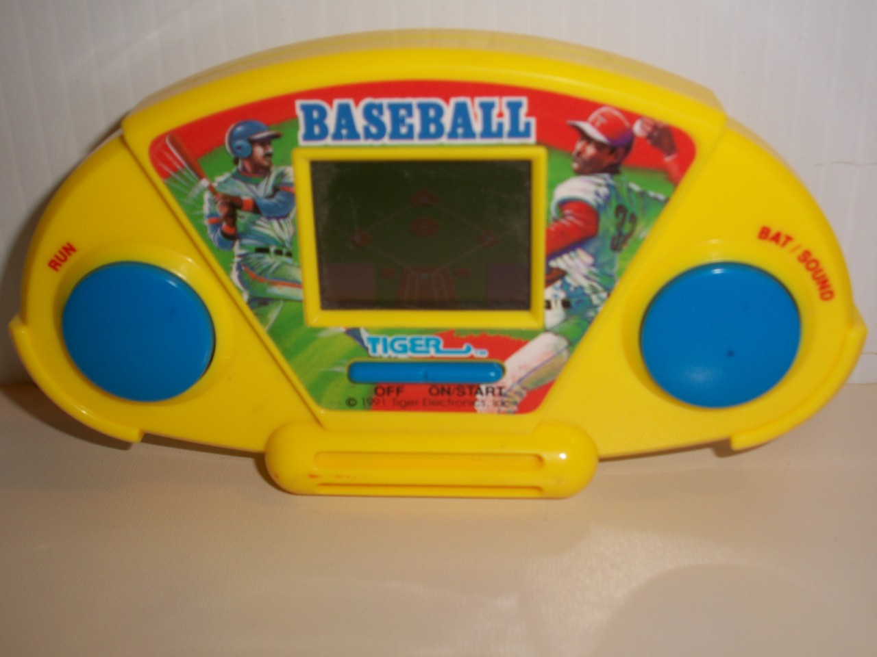 tiger handheld baseball game