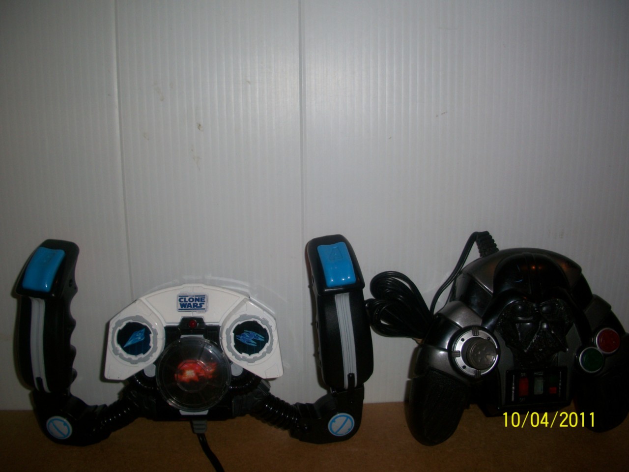 Star Wars Plug Play Handheld Tv Games 2 For 1 Jakks Pacific Collectibles Ebay