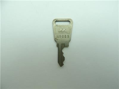 NOS Vintage Honda Key H8089 Y2257v