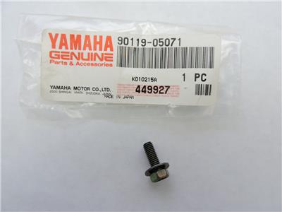 Yamaha BOLT, HEXAGON SOCKET HEAD 90110-06233-00 OEM NEW | eBay