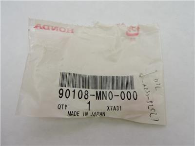 n0n0　0710 8mm Genuine Nissan Driveshaft Bolt Kit Set Of 4 Datsun