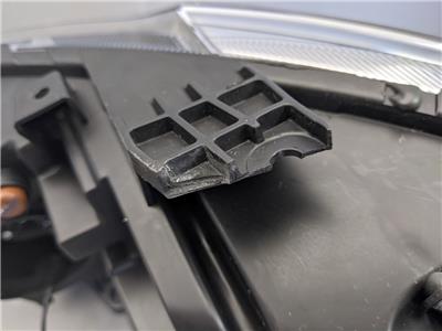 OEM 2017-2020 Chrysler Pacifica RH Right Side Headlight 68342192AA