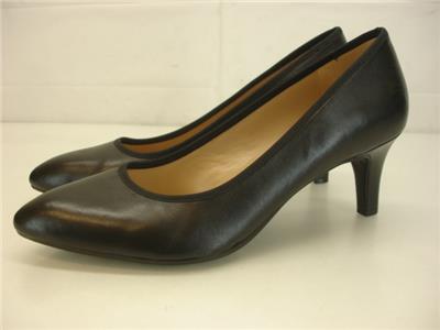 naturalizer oden pump