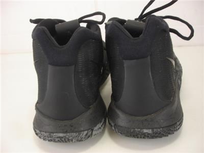 Kyrie 4 Triple Black 943806-008 - Sepsport