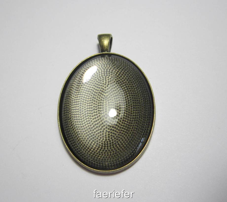 Bronze setting oval plain pendant blank bezel + glass dome 30 x 40 mm