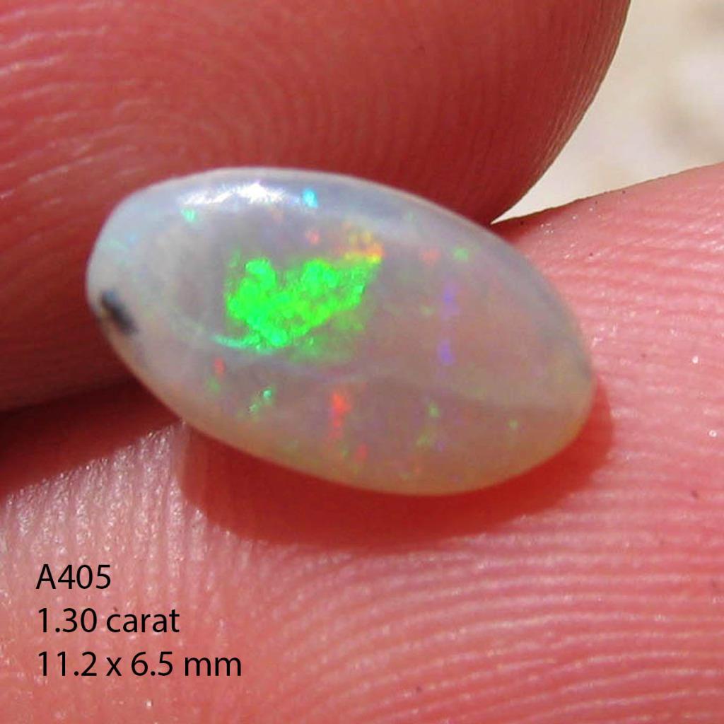 Coober Pedy opal 1.30 cts 100 natural solid Australian opal for
