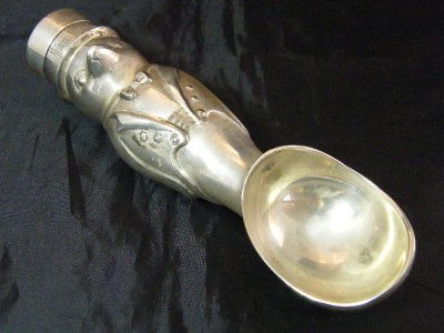 penguin ice cream scoop