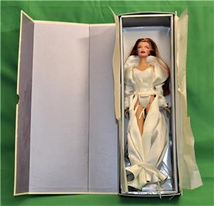 New Box 2002 INTEGRITY TOYS by Jason Wu VERONIQUE Fashion