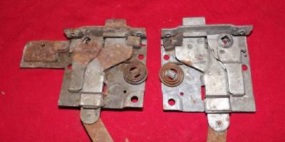 1936 Ford door latch #9