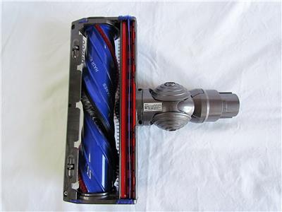 Dyson V12 Motorbar Cleaner Head Hair Removal Vanes 388388-01 Floor