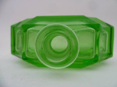 ORIGINAL ART DECO APPLE GREEN CUT GLASS SCENT PERFUME BOTTLE CIRCA 1920 ...