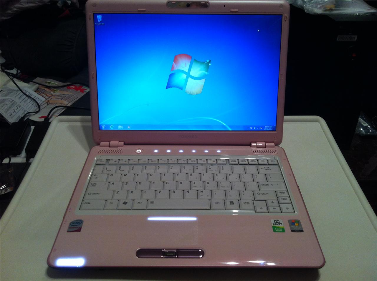 PINK Toshiba Portégé M800 Laptop & Pink Laptop Bag. Windows 7 *Good ...