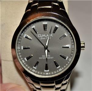 mm55さま専用 OMAX Since 1946 HBJ865 Men's Quartz watch Epson Corporation