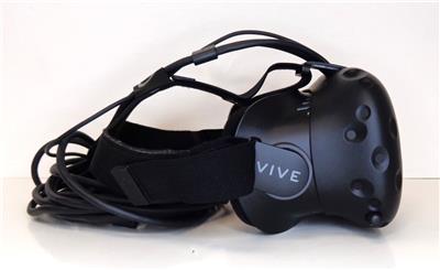 HTC Vive Virtual Reality Headset OPJT100 and Controllers, NO