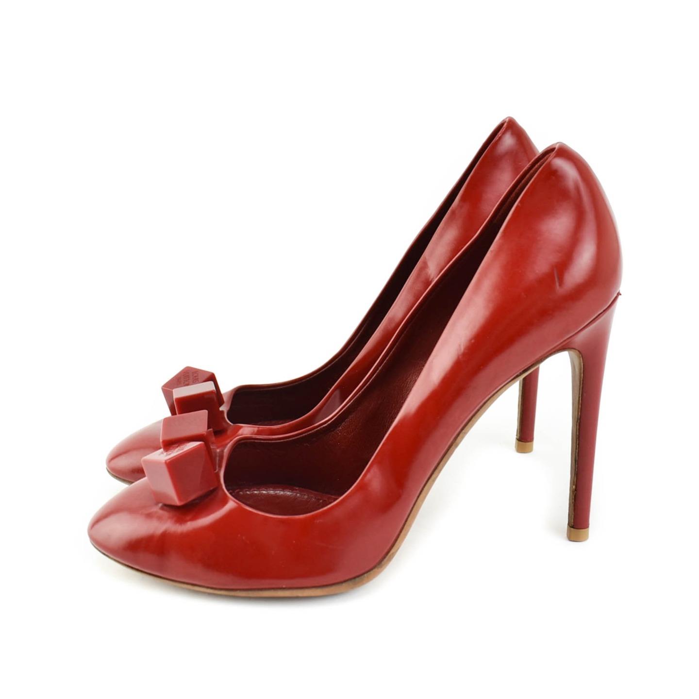 LOUIS VUITTON: Red, Leather & Logo &quot;Dice&quot; Heels/Pumps Sz: 7M | eBay