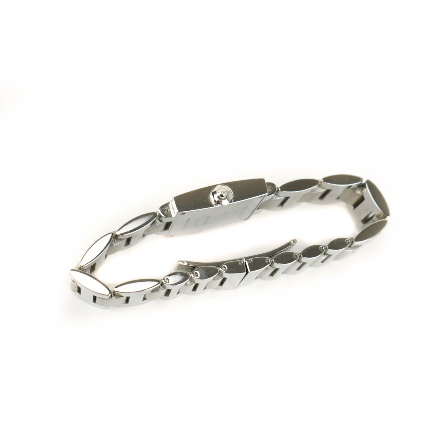 CHAUMET: Silver, Stainless Steel Logo Women display picture 3