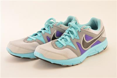 nike dynamic support