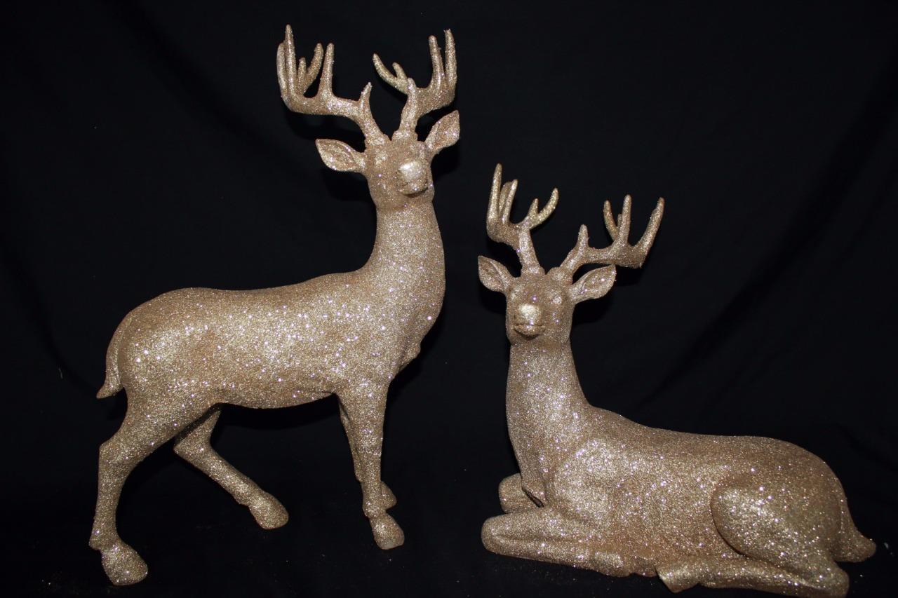 garden reindeer statue