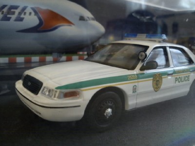 Ford car in new james bond #10