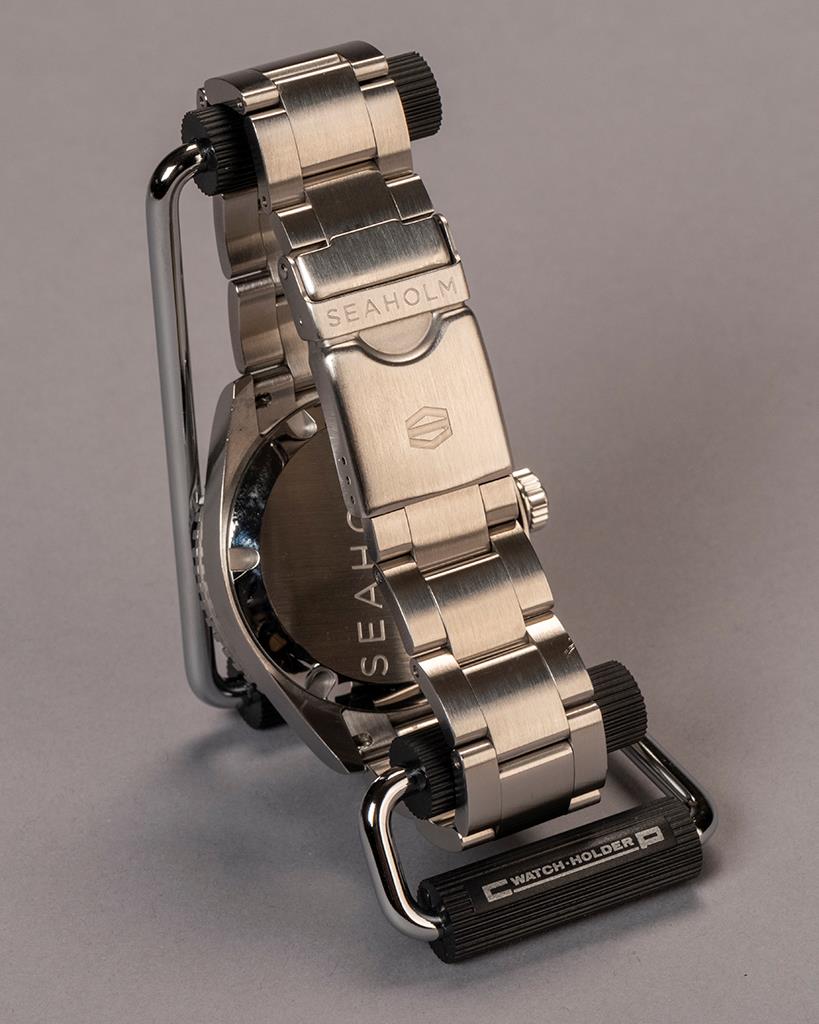 seaholm offshore diver watch