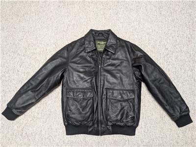 80s Mサイズ Eddie Bauer leather down jacket This 1980's Eddie Bauer Leather Bomber Down Puffer Jacket has to