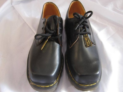 Vintage Dr. Martens Youth Black Square toe 3 Eye Shoe UK 3 US 4 MADE IN ...