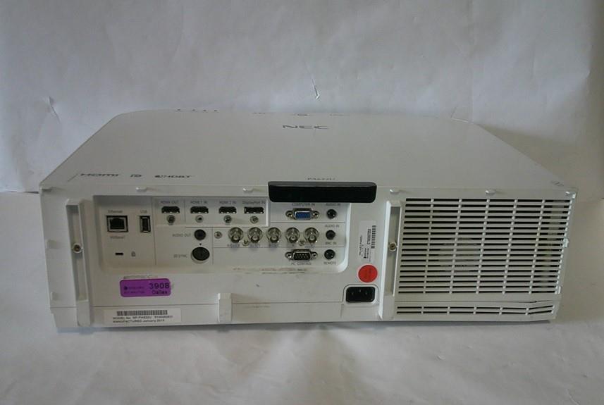 【動作品　美品】NEC NP-PA622U 6200ルーメン NEC NP-PA622U Projector 6,200 Lumens ⋆ CUE Sale